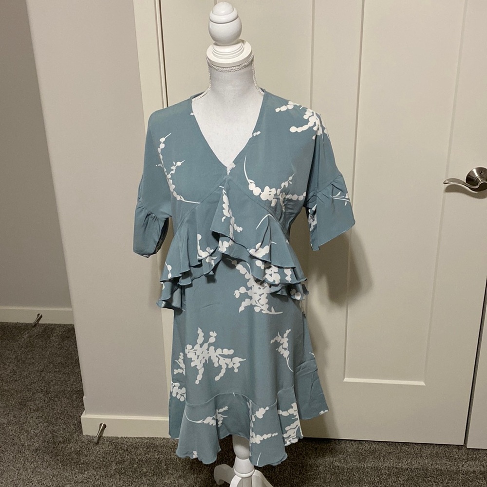 Gorgeous Size S NWT Boutique Dress!